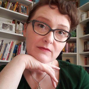 Meet your Posher, Sarah L.